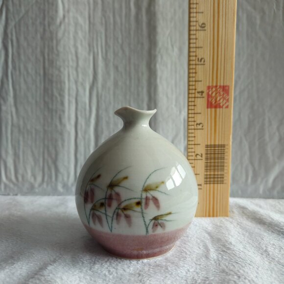 Vtg Studio 1983 signed pottery vase made on potters wheel floral hand painted - Picture 7 of 7